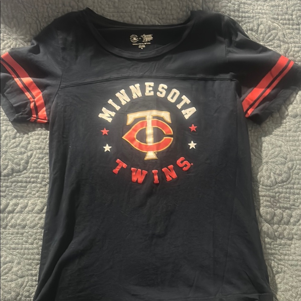 Genuine Merchandise Blue and Red Short Sleeve Tee